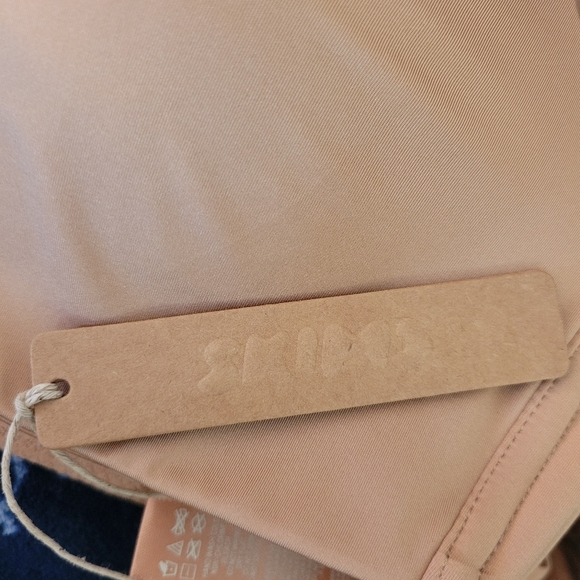 NWT SKIMS WIRELESS FOR T'SHIRT DEMI BRA, VARIOUS SIZES, OCHRE - Picture 6 of 7